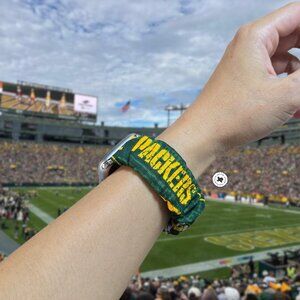 Handmade Wisconsin Football Team Scrunchie Watch Band fit most smartwatches